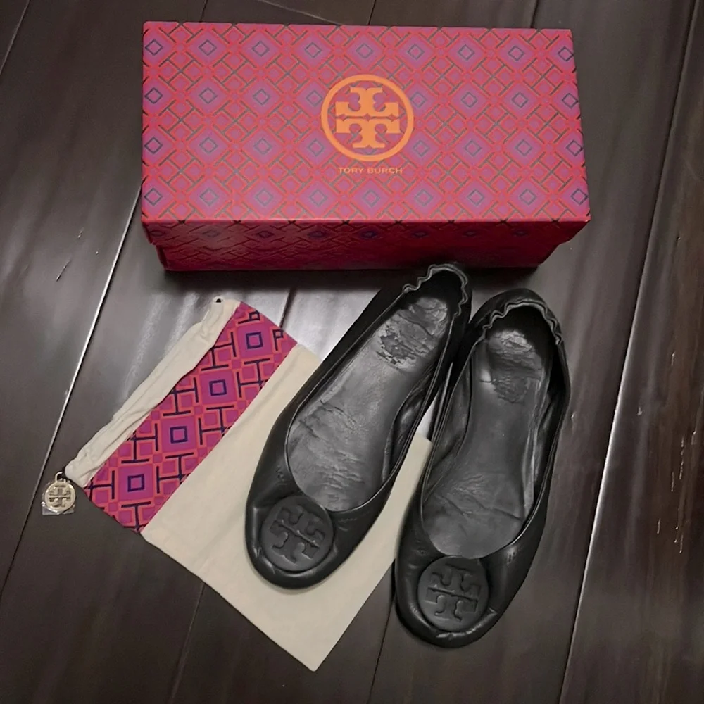 Tory Burch Black Leather Minnie Travel Ballet Flats