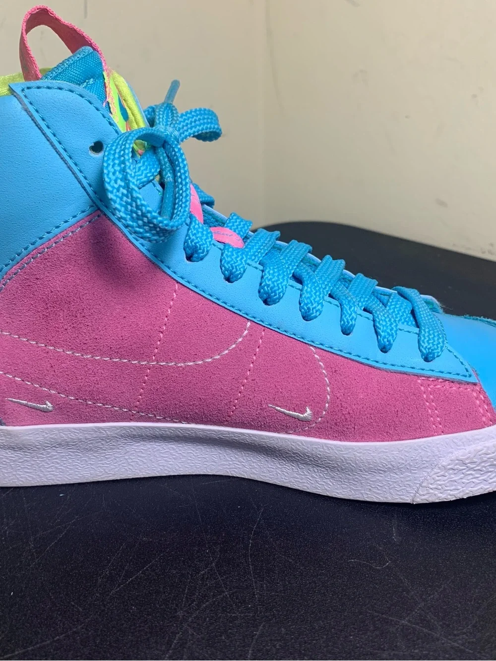 Kids Nike Blazer Mid 77 (Size 4Y US) Good Condition
