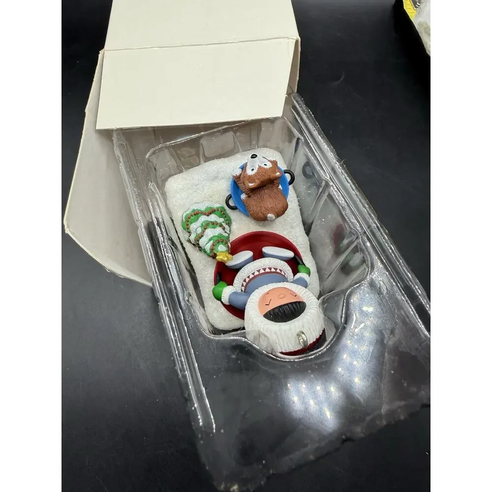 Hallmark Ornament- Frosty Friends QX7064 #29 In Series-7D
