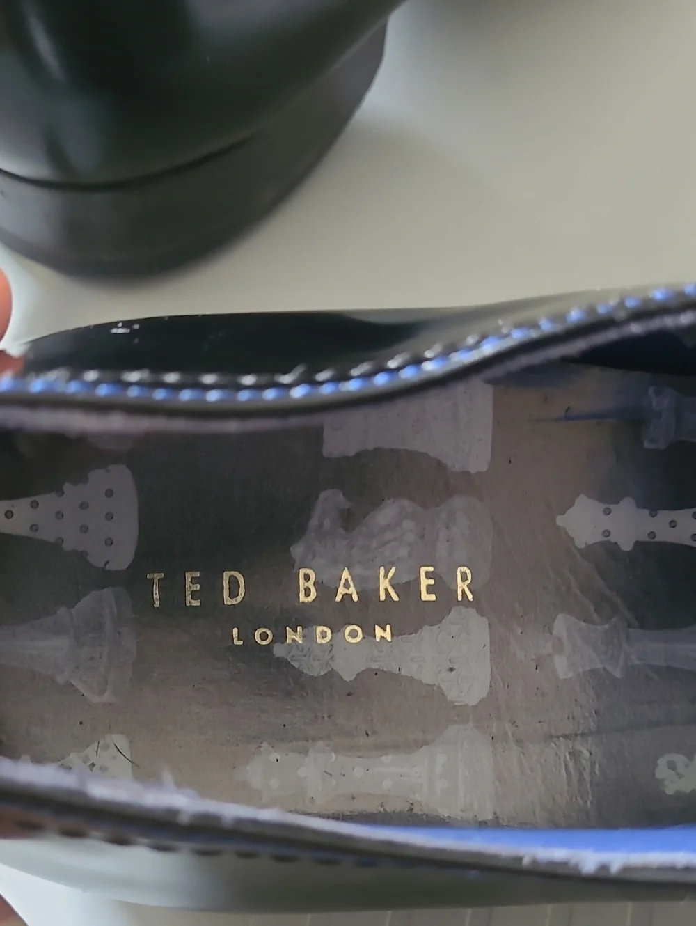 Ted Baker London sleek black