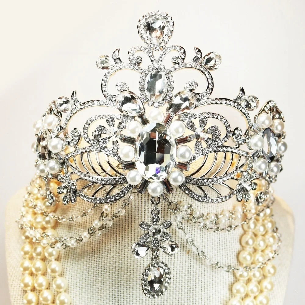 ✨ Dazzling Tiara ~ Pearls & Crystals Silver Tone