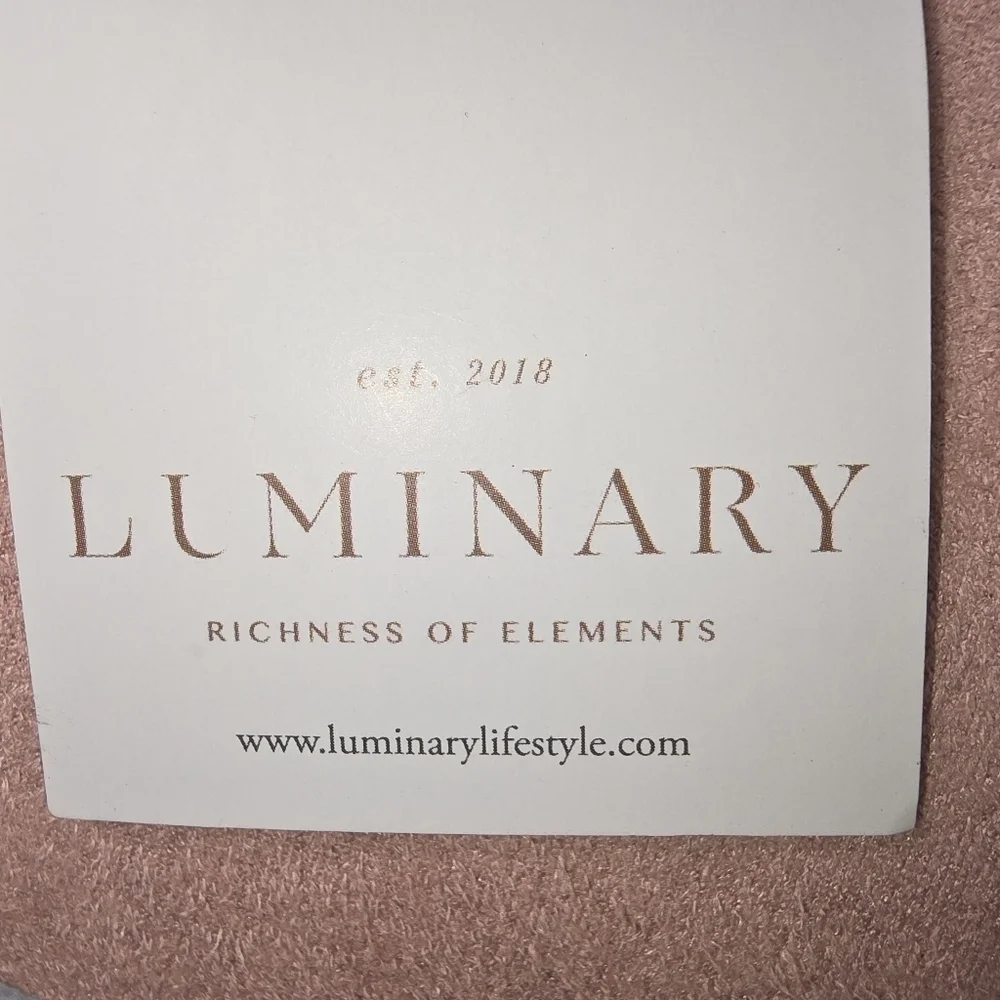 luminary suede two