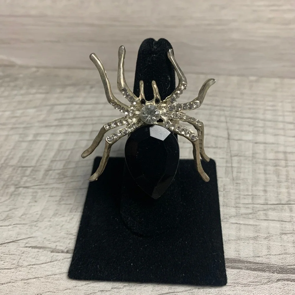 Silver Tone Black Stone Rhinestone Spider Statement Ring Adjustable Size 7.5