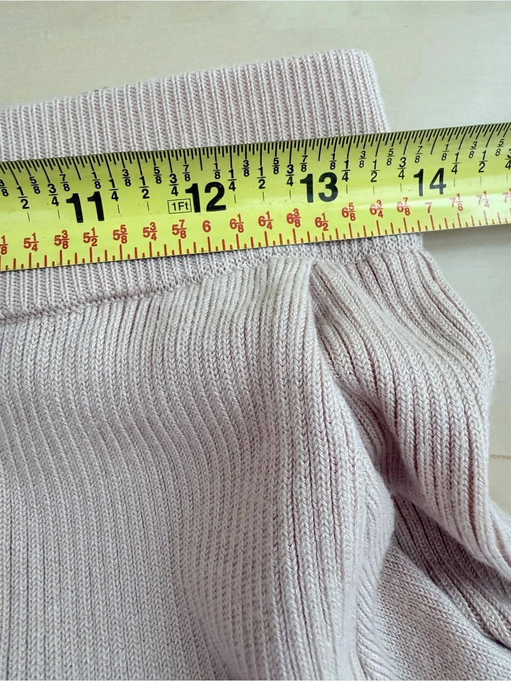 Alo Yoga Ribbed knit Wide Leg Pant beige