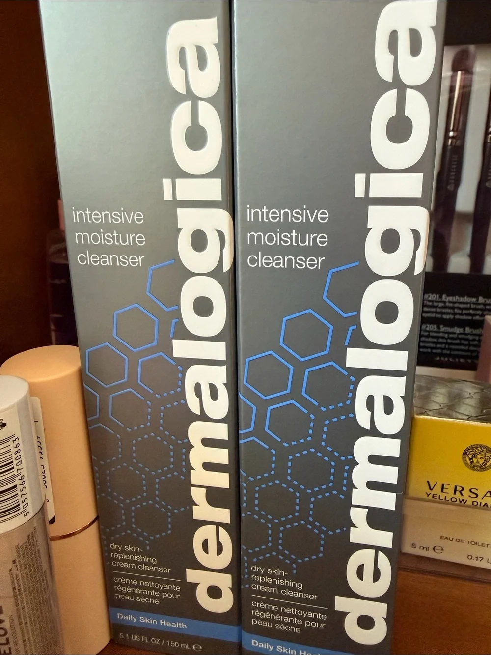 dermalogica Intensive Moisture Cleanser — Gray with Blue Accents