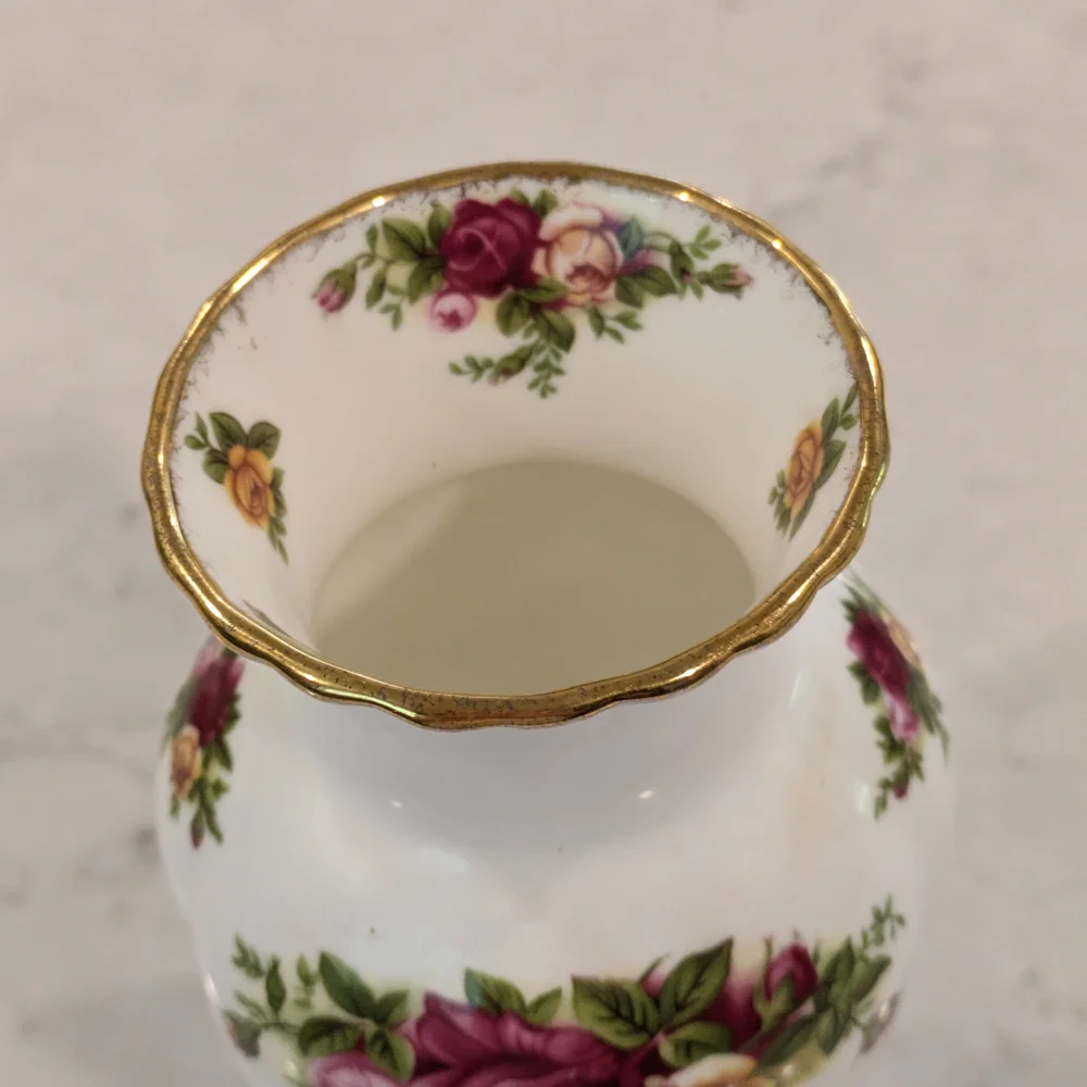 Royal Albert Gold and White Accent Vase 7