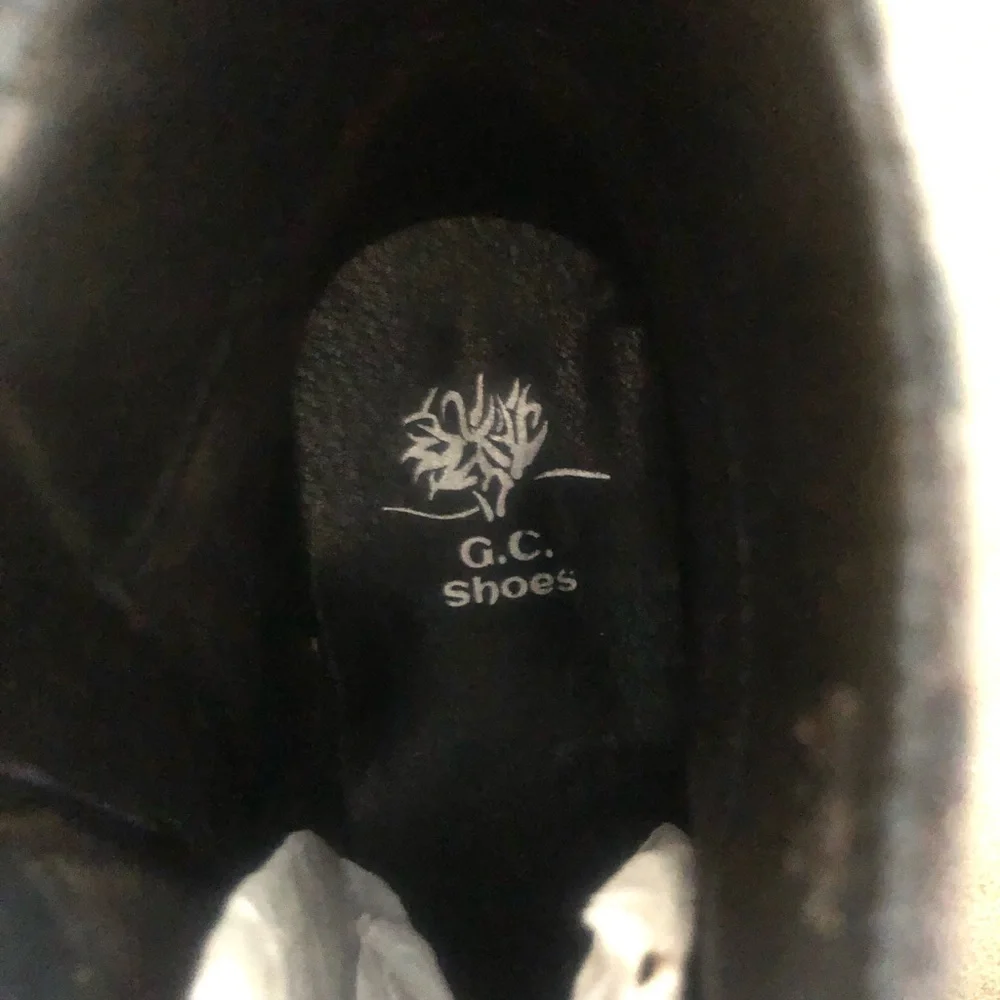 GC Shoes faux suede