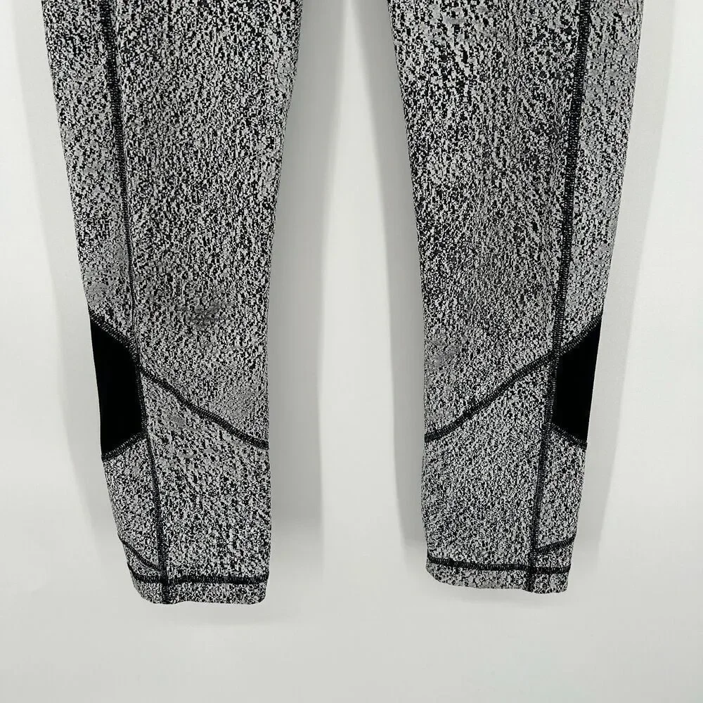 LULULEMON Gray White Speckled Pace Rival Crop Athletic Workout Leggings Size 6
