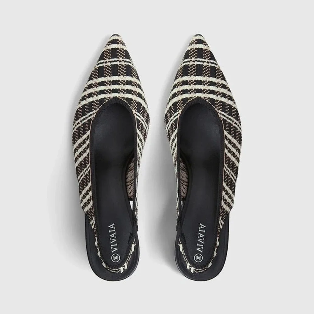 Vivaia chic pointed