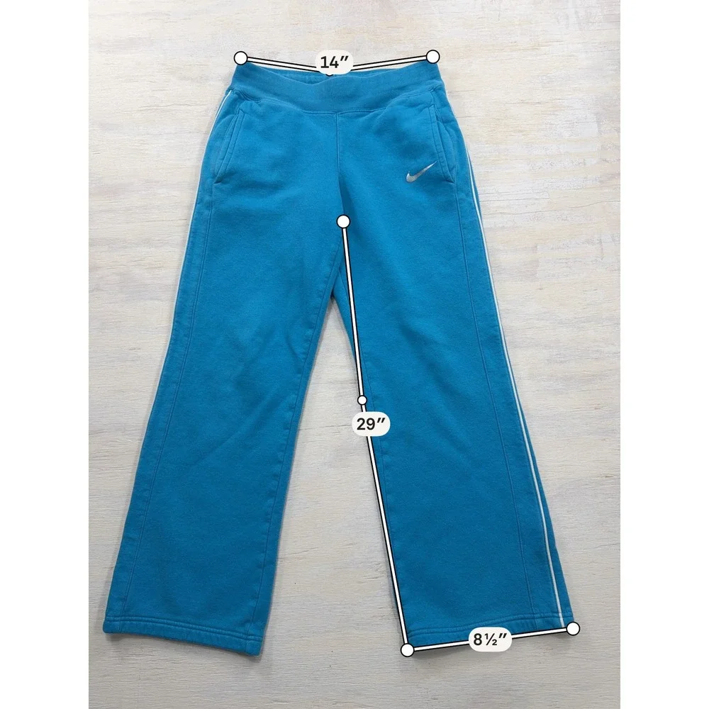 Nike sweatpants feature