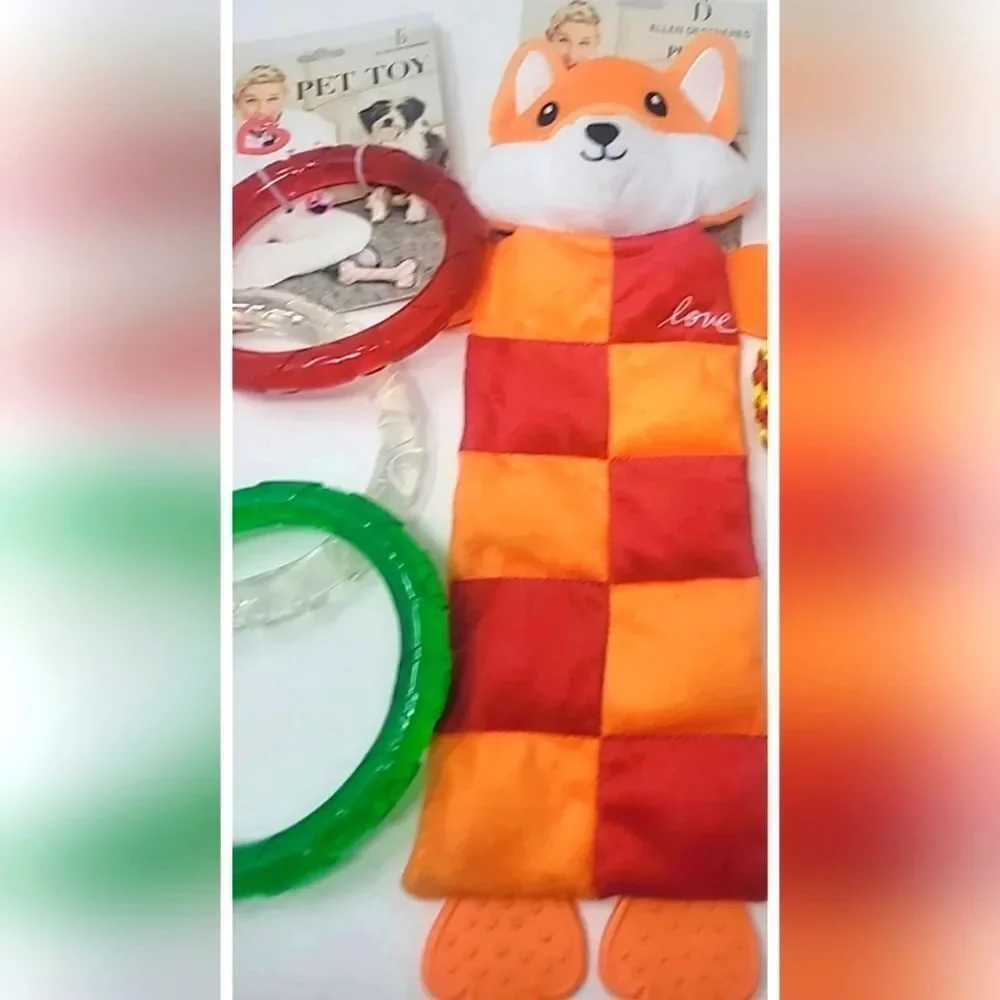NEW Dog Toys Ellen Degeneres ED NWT Lot Of Three Fox And Rubber Rings gift