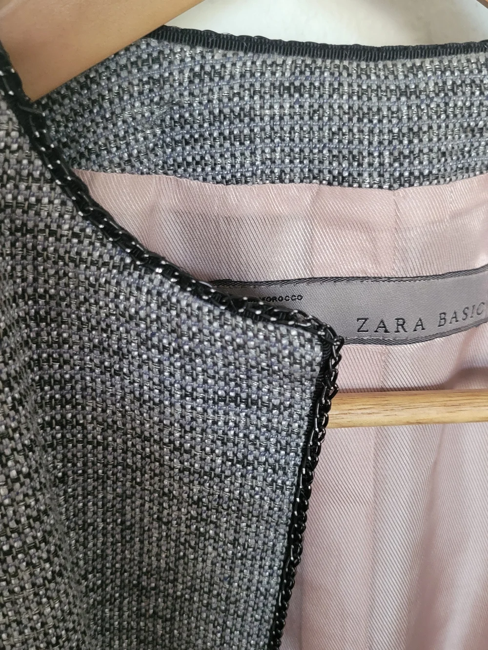 Zara Black and Gray Tweed Collarless Blazer