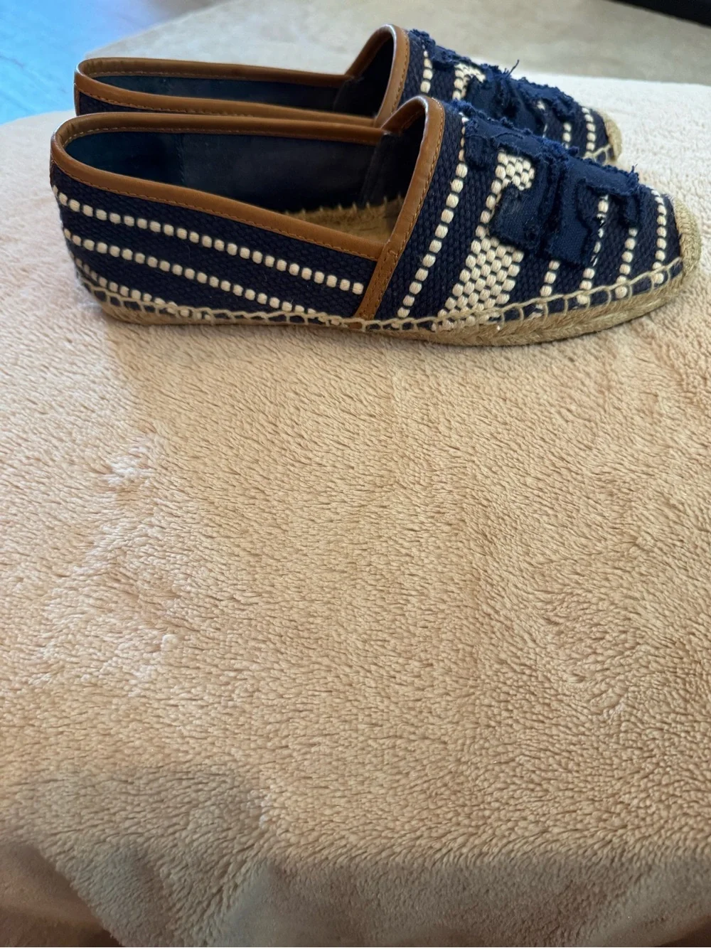 Tory Burch beautiful authentic