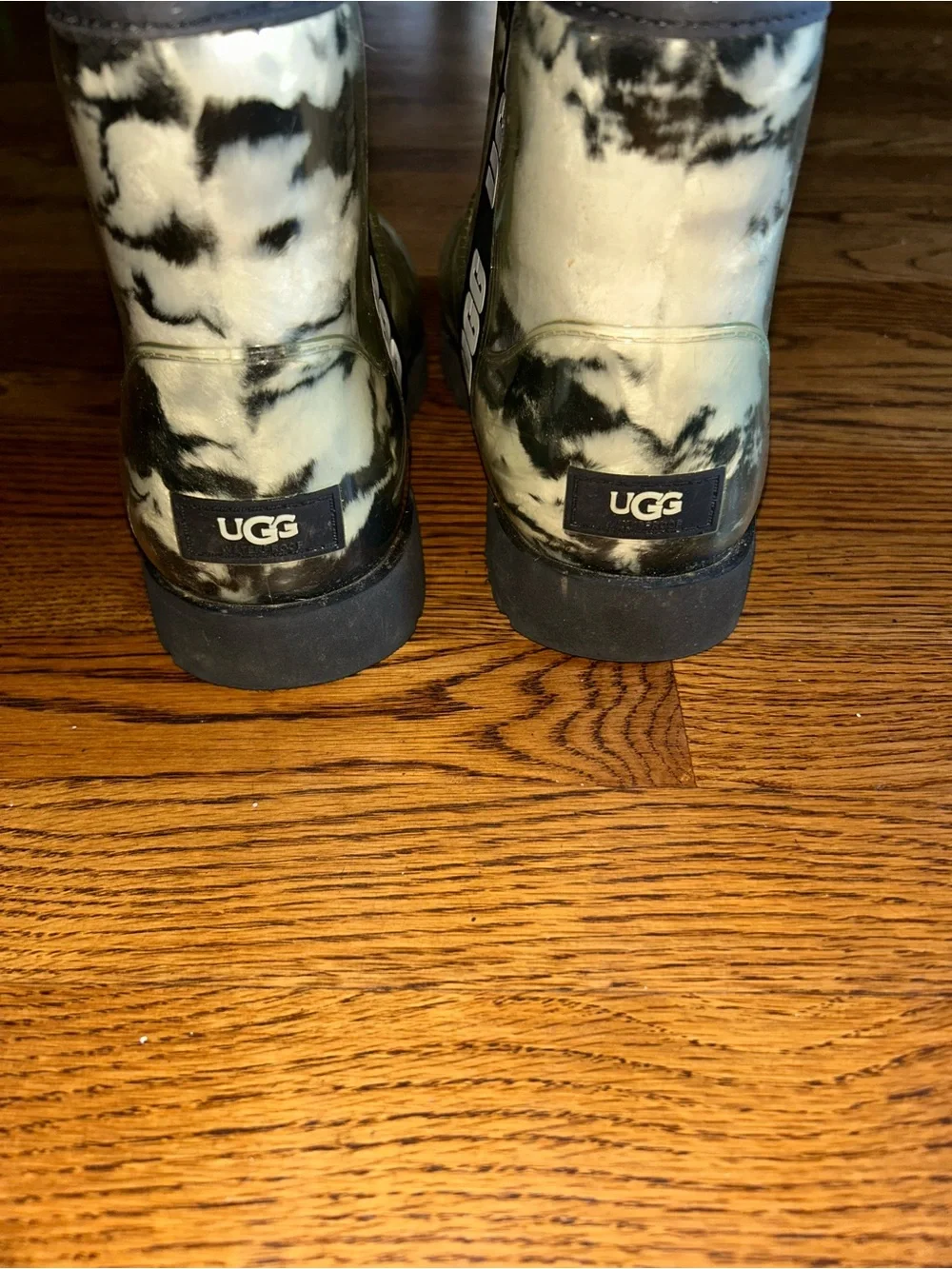 UGG Women’s Tie Dye Waterproof Rain Boots Black White Size 9