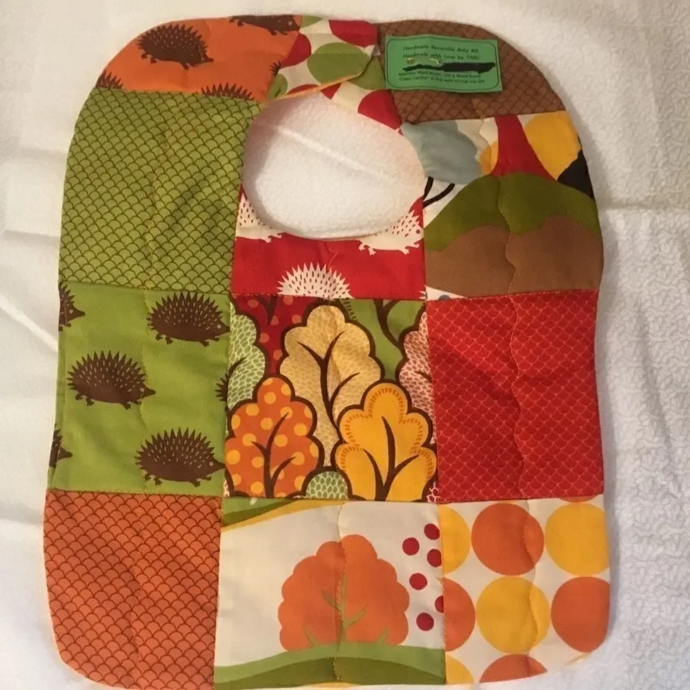 3/$25 or $12 ea. NWT Handmade Quilted Reversible Bib.