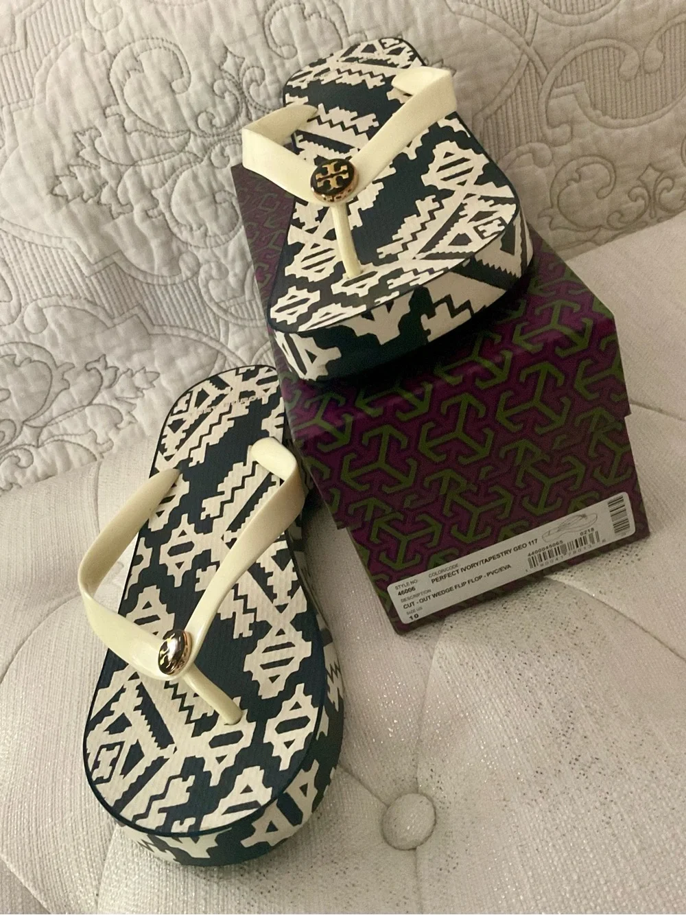 Tory Burch tory lightweight logo