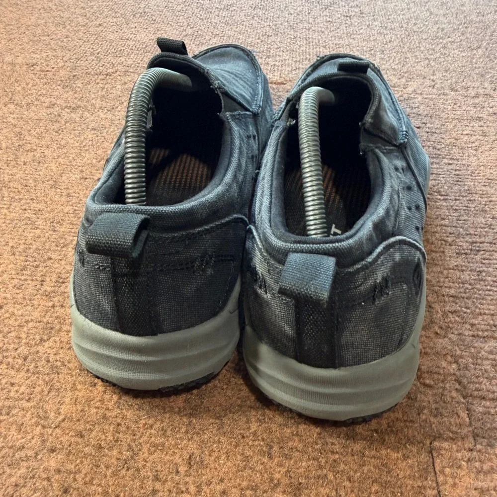 Skechers Classic Fit Air-Cooled Memory Foam Black Canvas‎ Slip On Shoes Mens 11