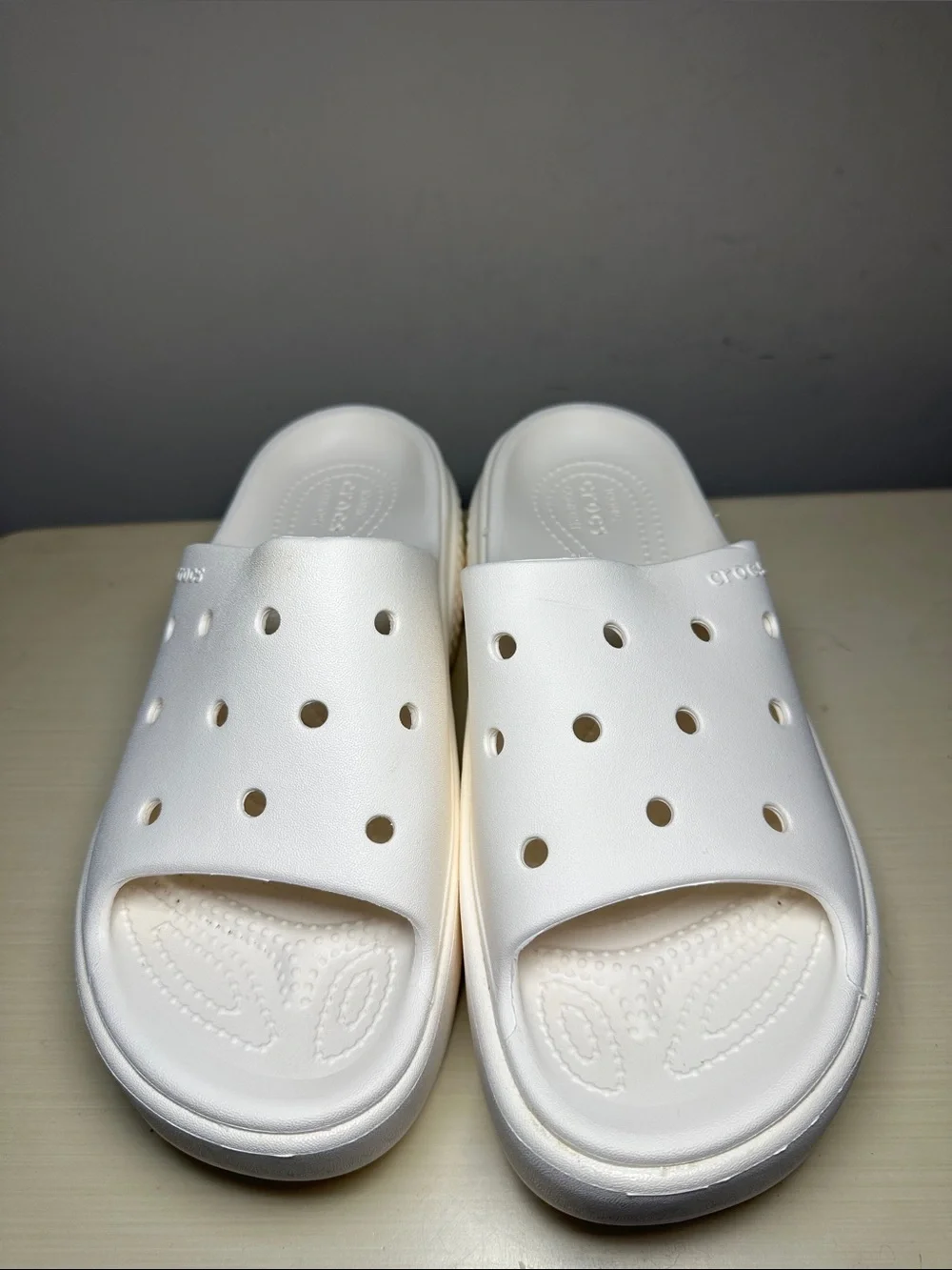 CROCS white mules croslite®