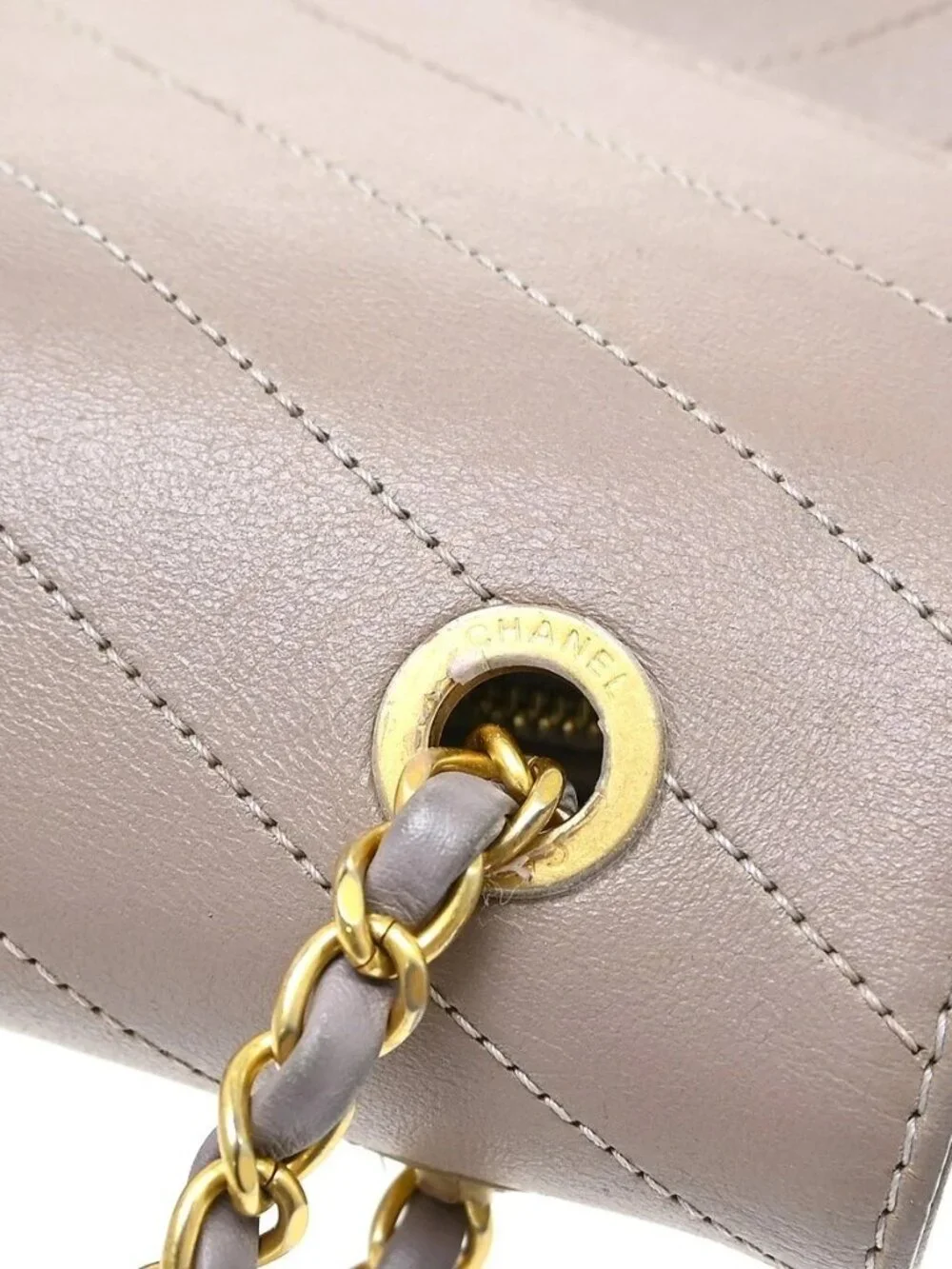 Chanel Purple Calfskin Chevron Shoulder Bag KQ01790