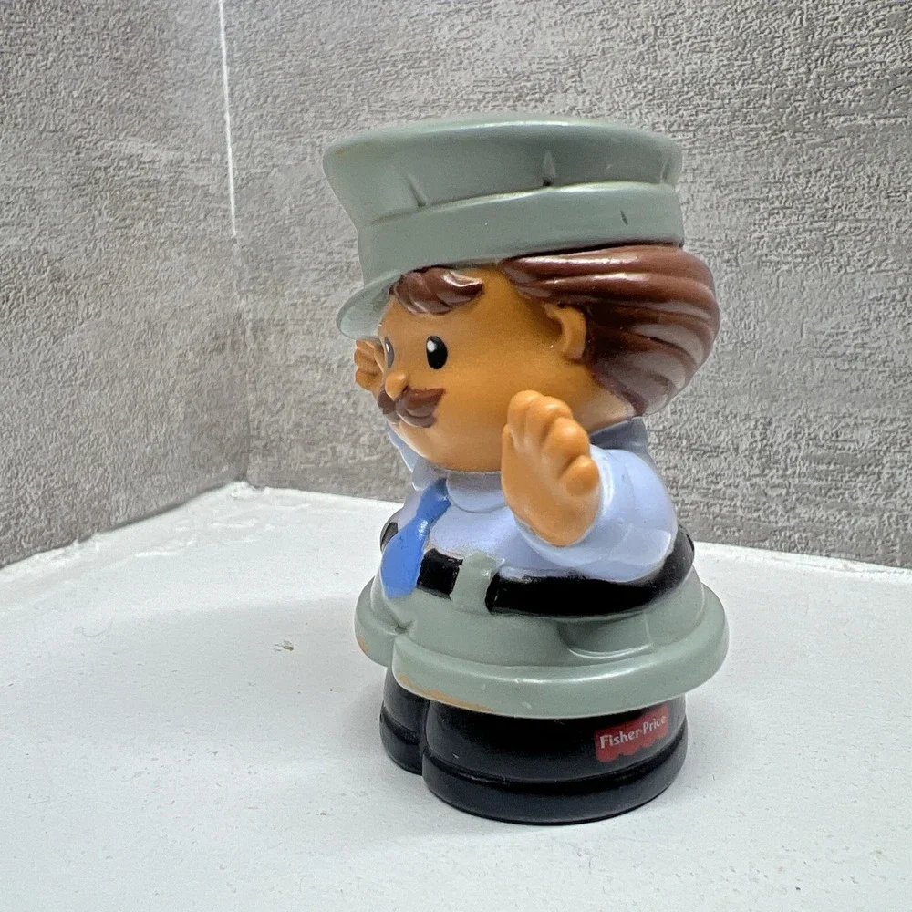 Fisher Price Little People Hispanic Police Officer Bus Driver Crossing Guard '98