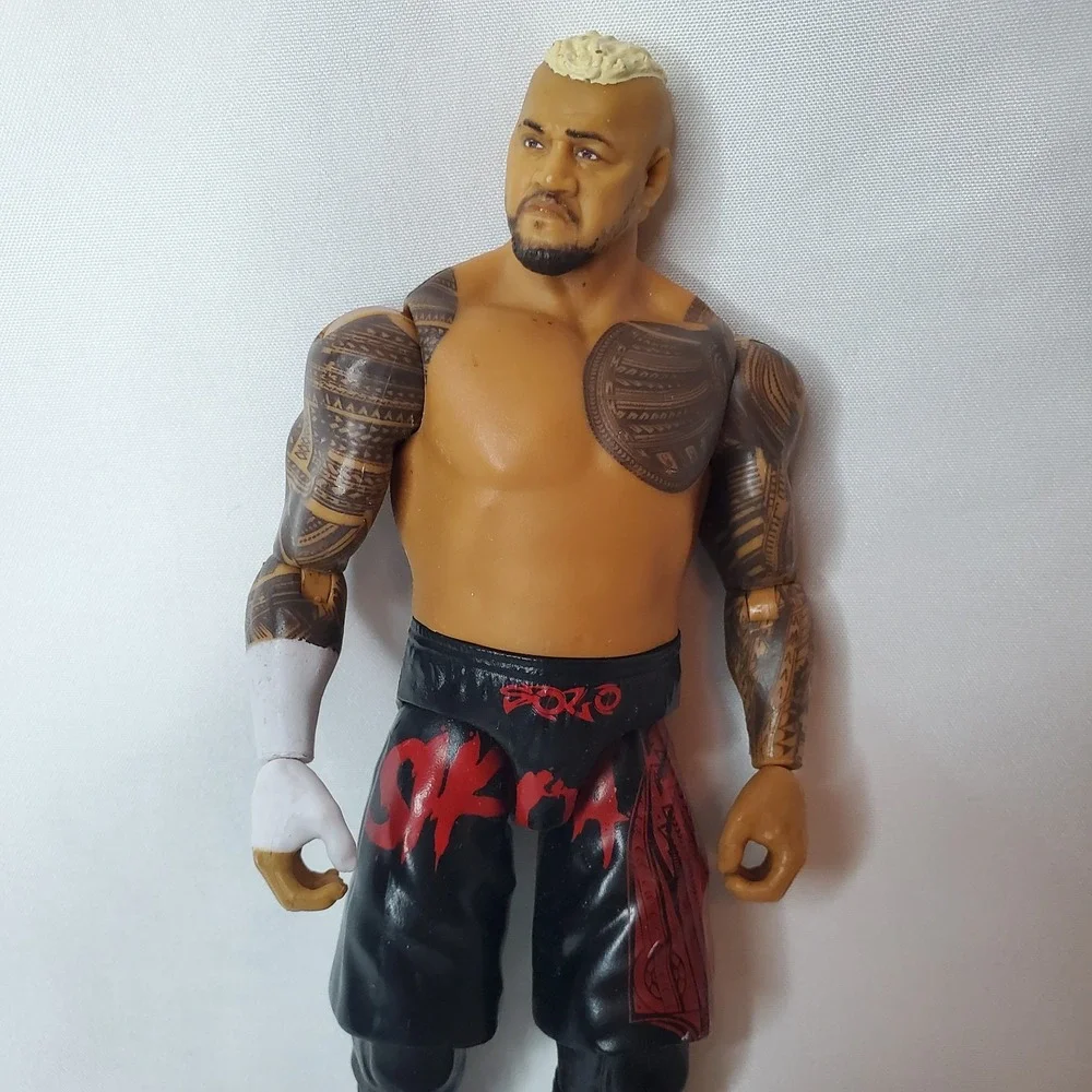 WWE Solo Sikoa Ultimate Edition‎ 24 Action Figure by Mattel
