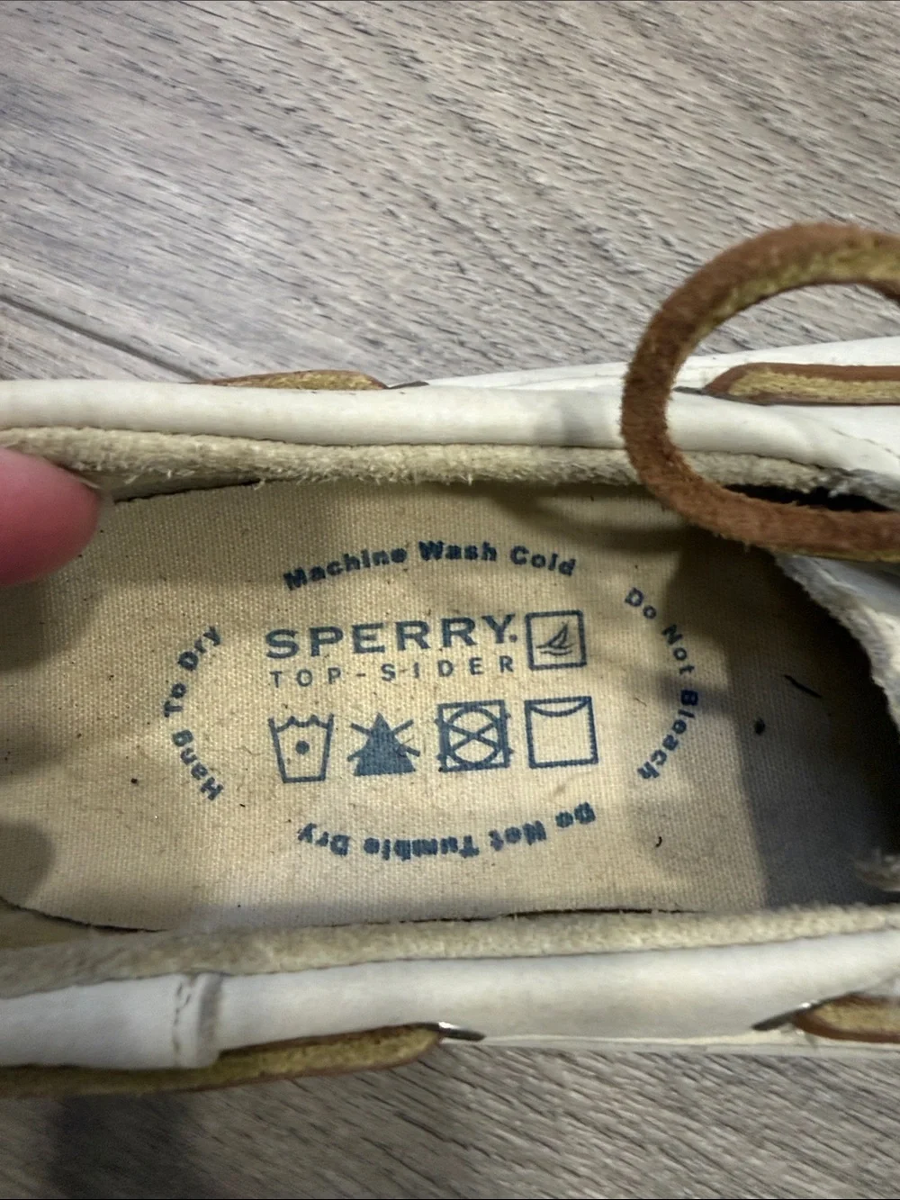 Sperry Top-Sider Men’s 8.5M White Leather Boat Shoes Brown Laces