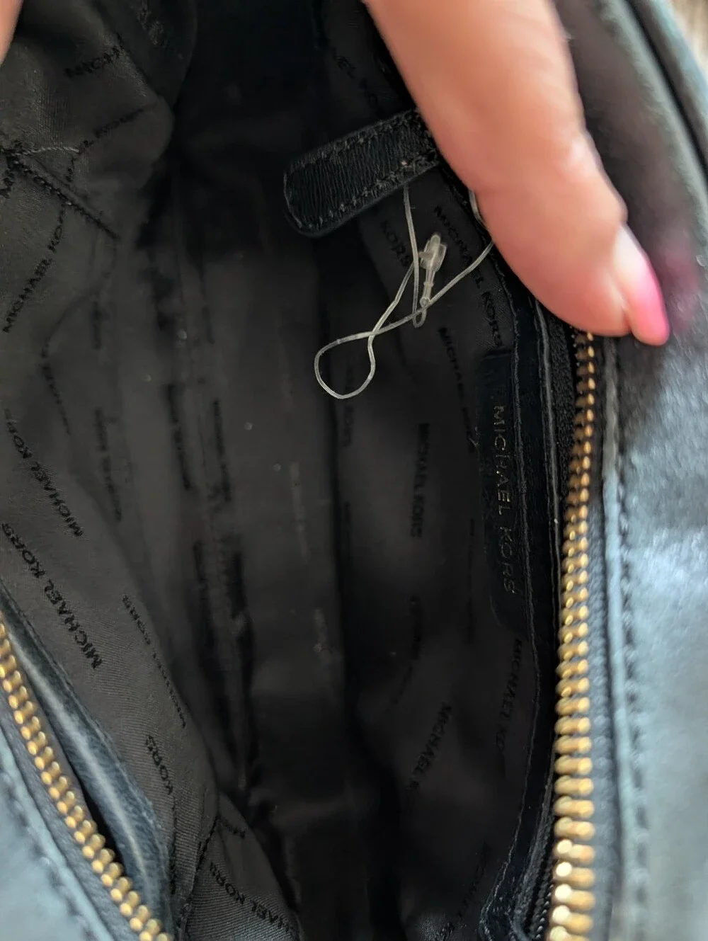 Michael Kors Ginny Camera Bag In Black Leather