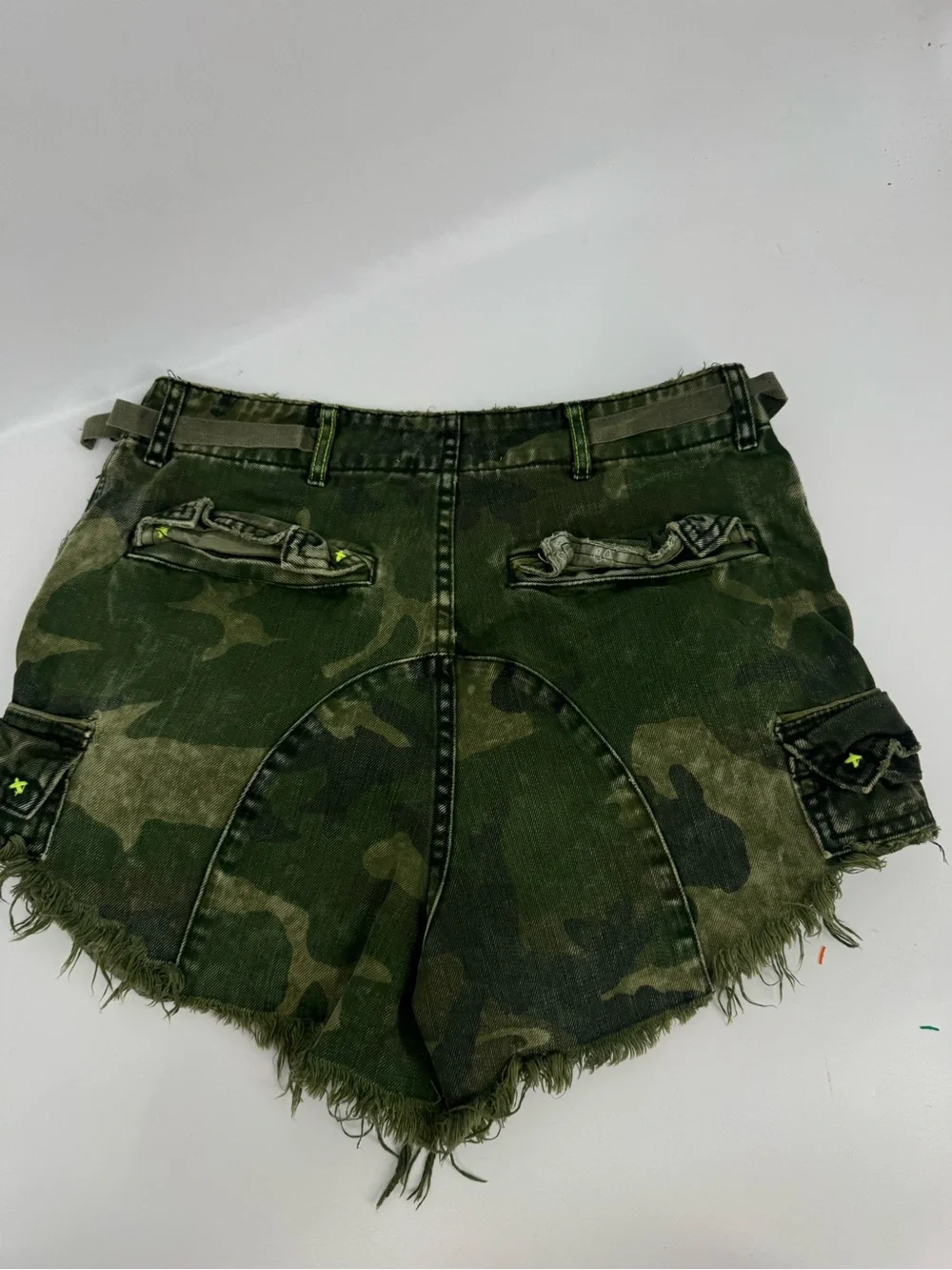 Free People Commander Cut Off Shorts Green Camo High Rise Utility Womens Size 4