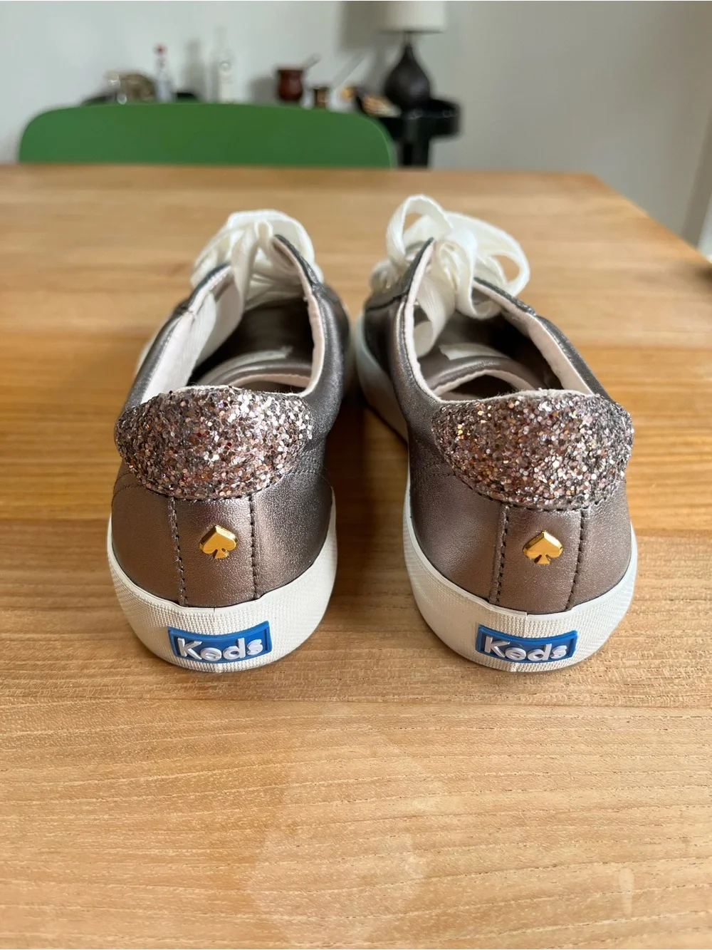 Kate Spade x Keds Women’s Metallic Lace-Up Sneakers Tennis Shoes Size 7.5