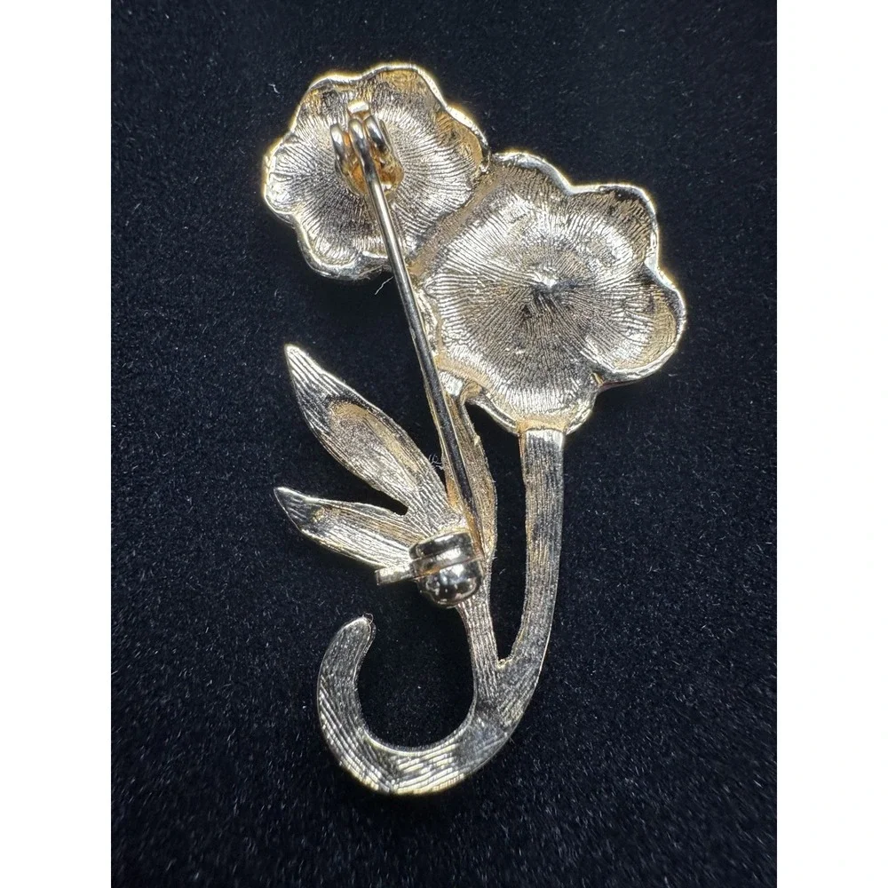 N/A gold tone