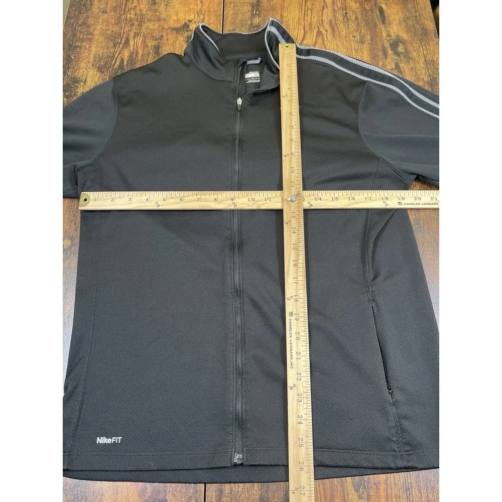 Nike fit black