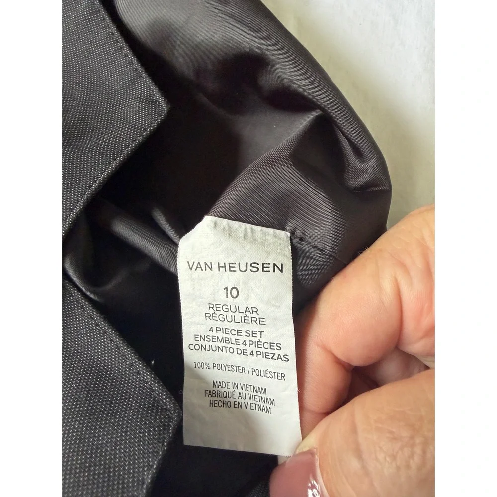 Van Heusen Boys Black 2 Piece Suit Set Vest and Pants Size 10 Regular Formal
