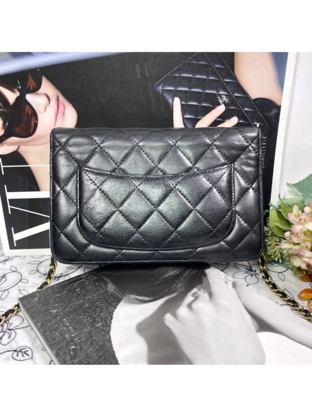 Chanel chain wallet