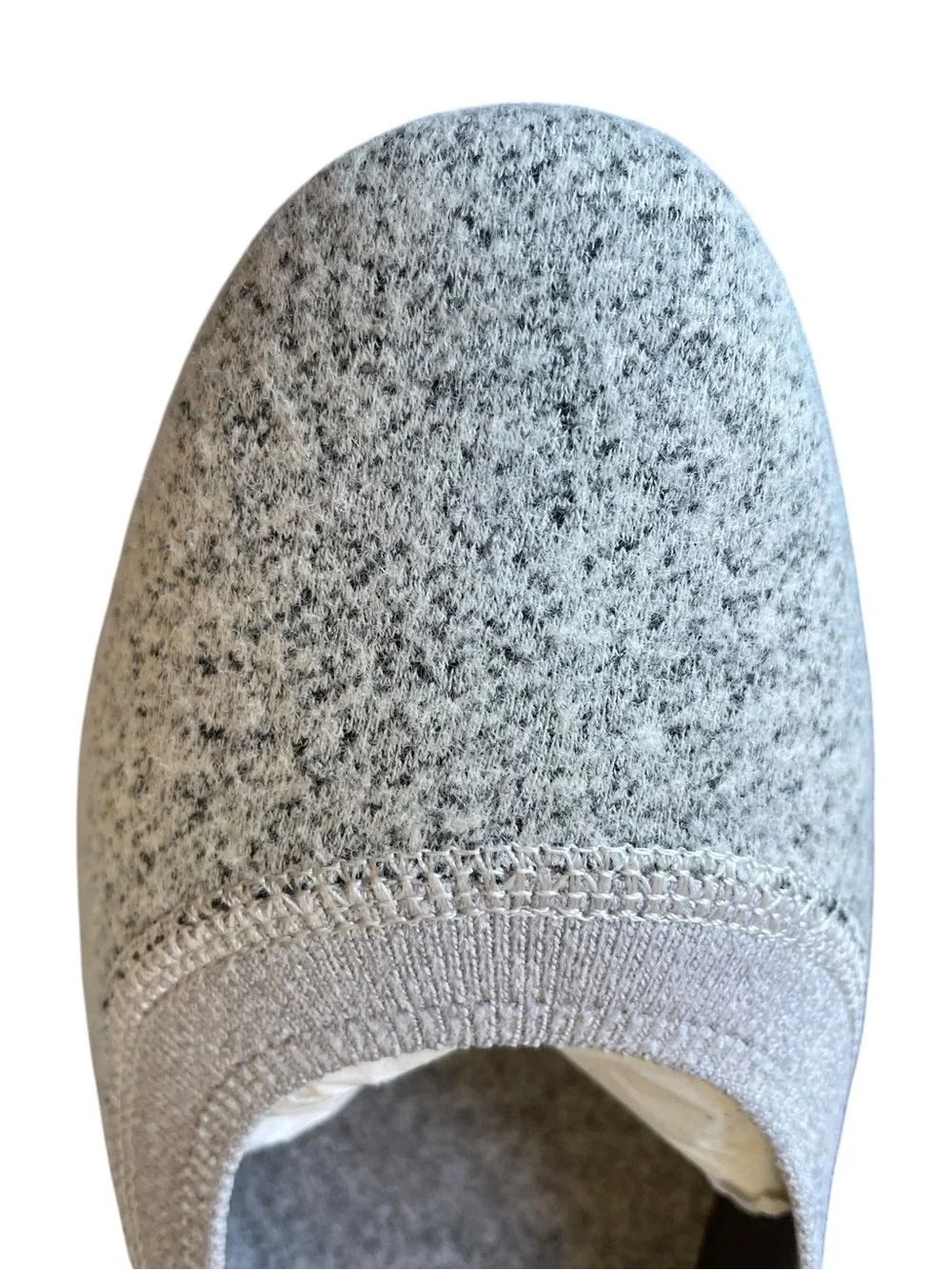 Allbirds Wool Breezers in the color Dapple Grey‎ NEW