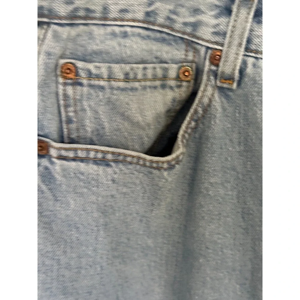 2006 Levi's 505 Jeans Mens Blue Light Wash Relaxed Fit Red Tab 33X32‎