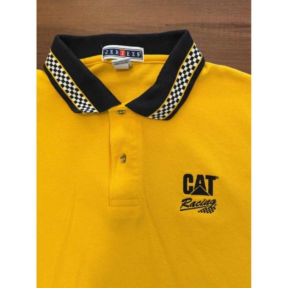 Cat vintage racing