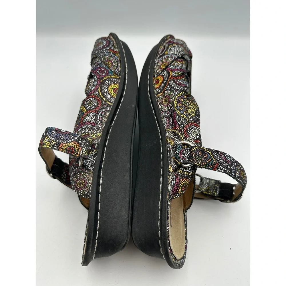 Alegria Freesia Leather Slip On Slides 39/8.5/9 Paisley Huarache Woven Pebbled