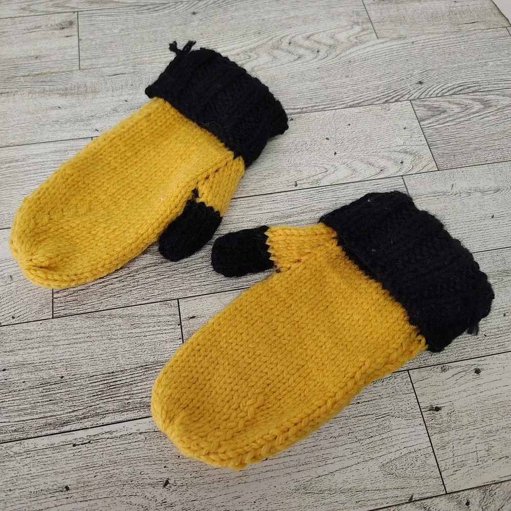 Hand‑Knit Yellow & Black Kids Mittens‎ Bumblebee Theme Winter Accessories Child