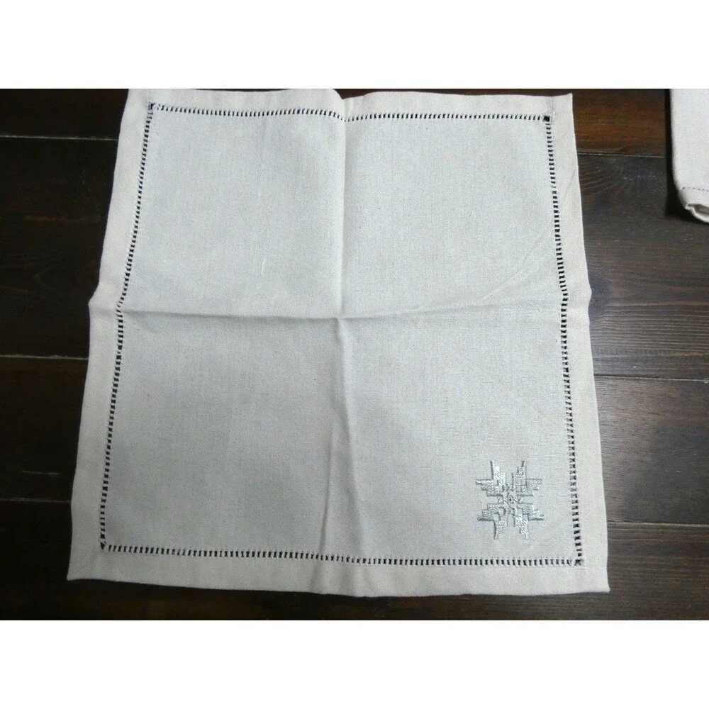 Unbranded set let