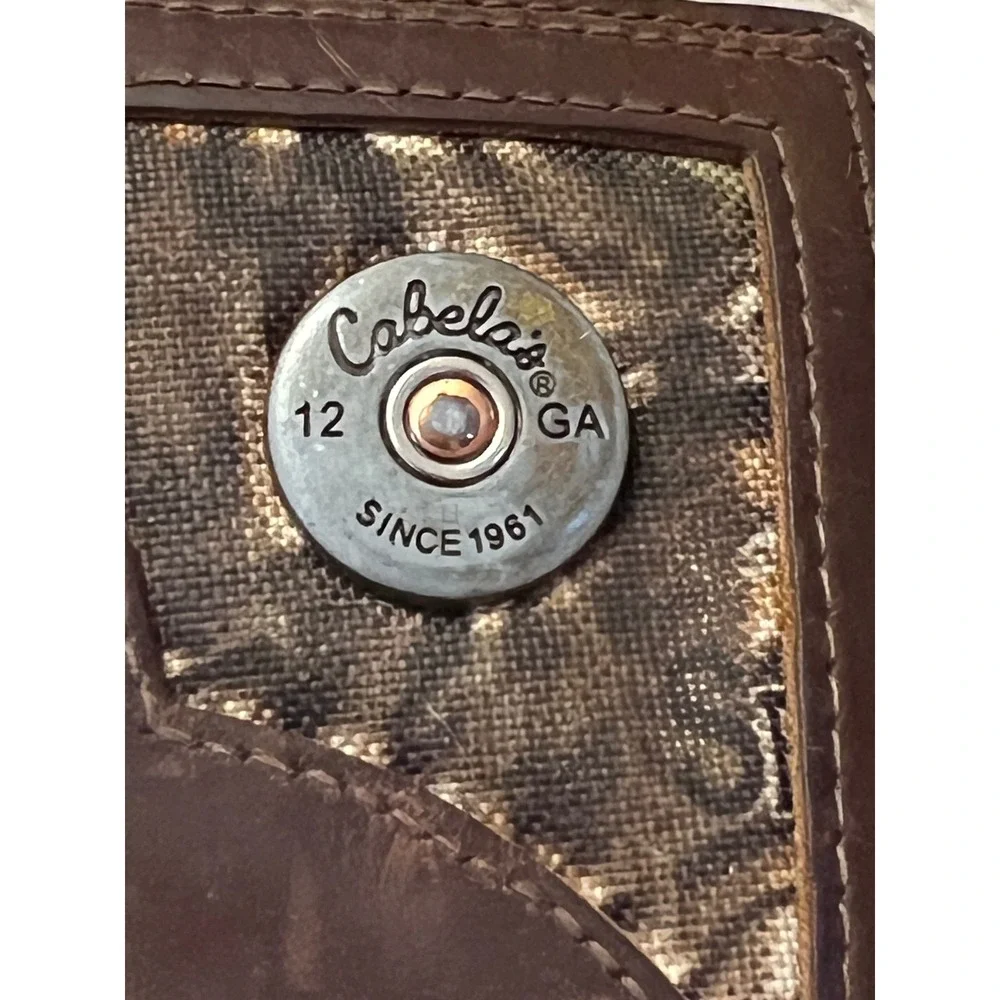 Cabelas bifold wallet