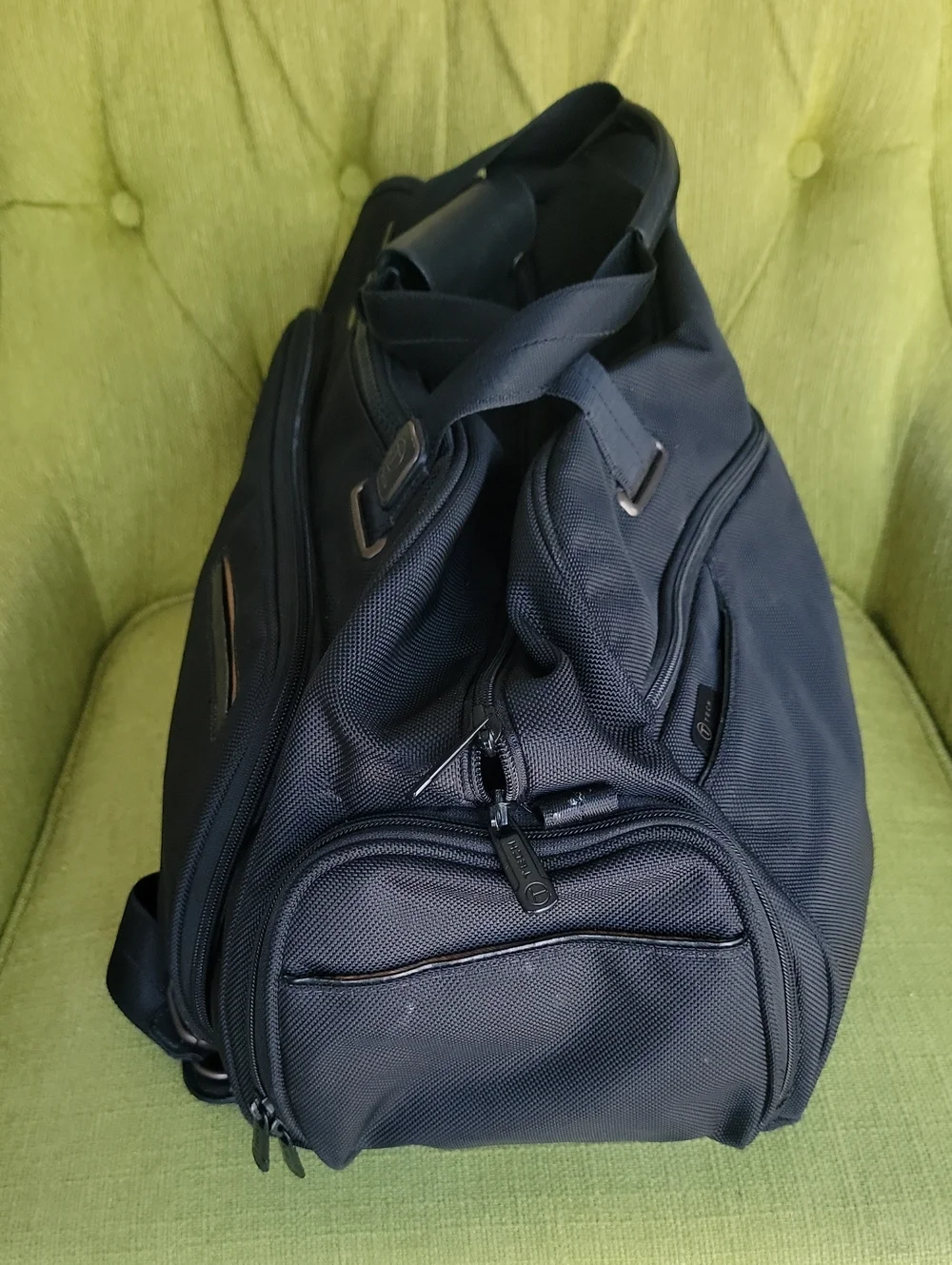 Tumi tech black