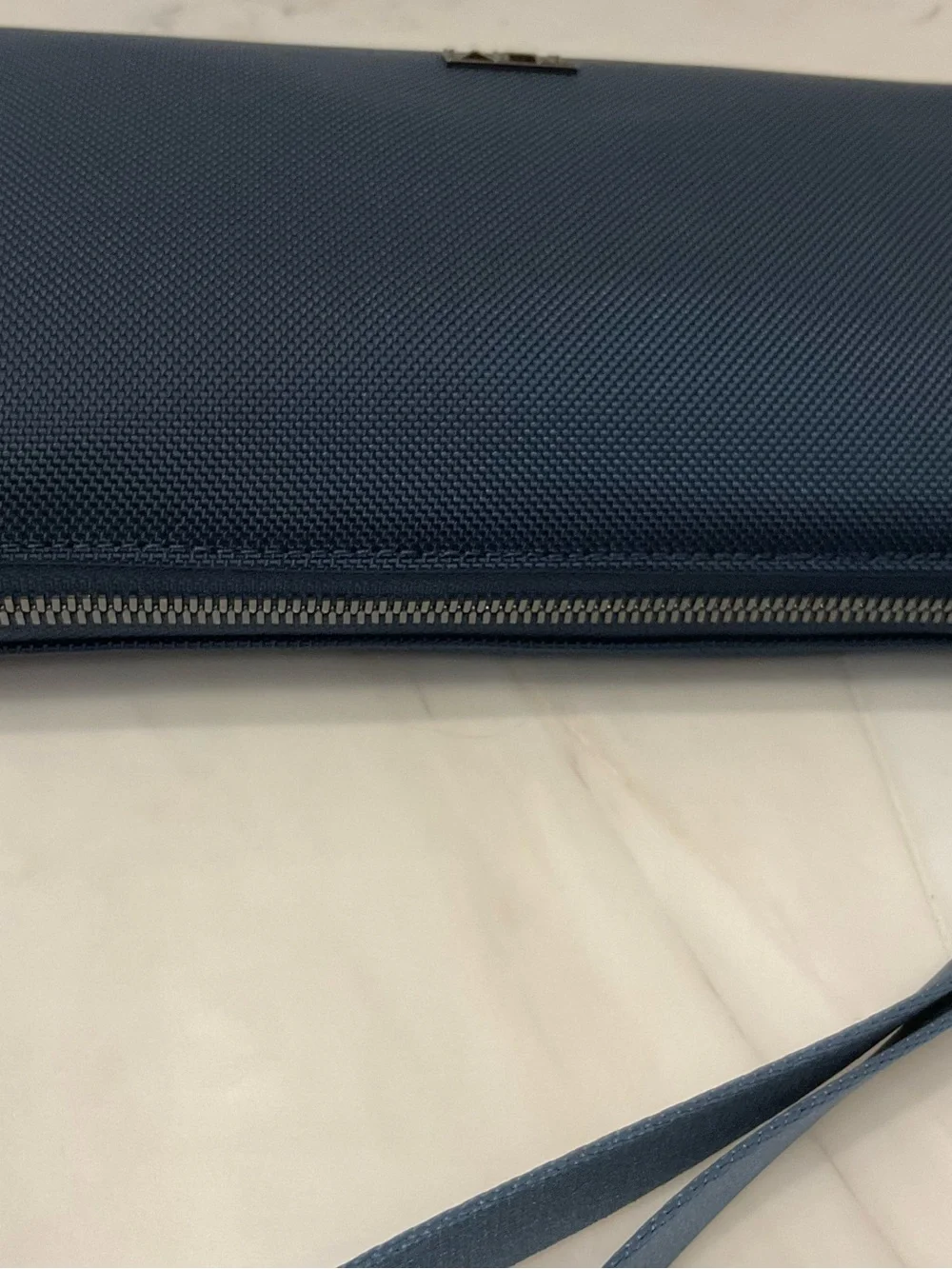 NEW TUMI 8.75” Ballistic Nylon Zippered Pouch with Strap Cosmetic Bag NAVY BLUE