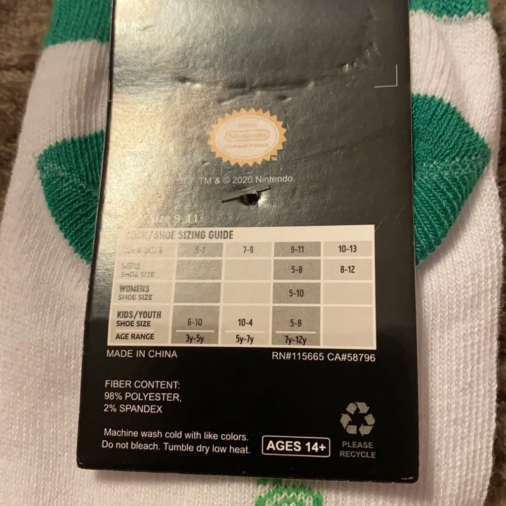 2/$12‎ Animal Crossing New Horizon Nook Inc. Socks Hot Topic