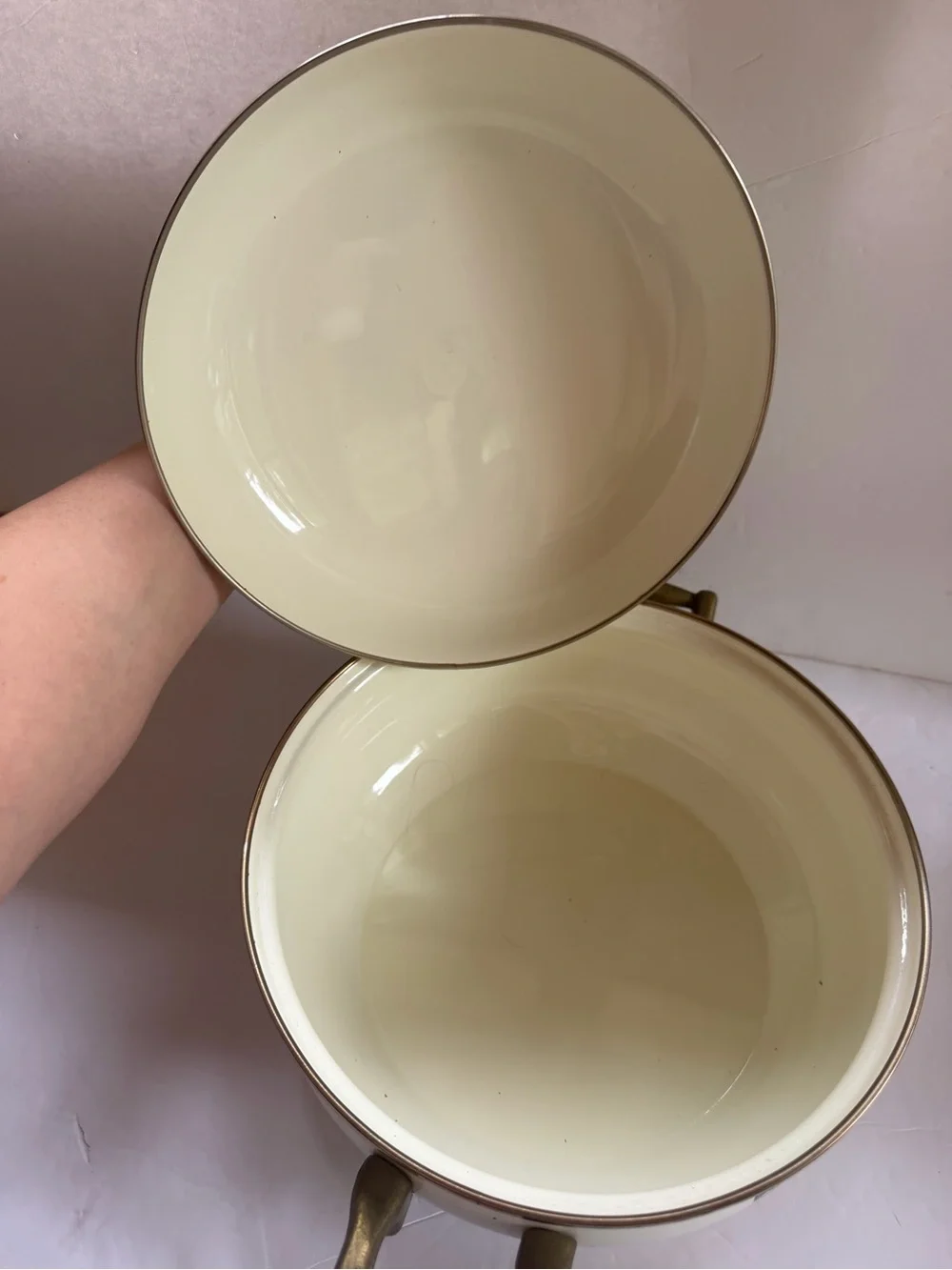 Vintage Cornucopia Enamelware Dutch Oven Pot with Brass Knob and Handles