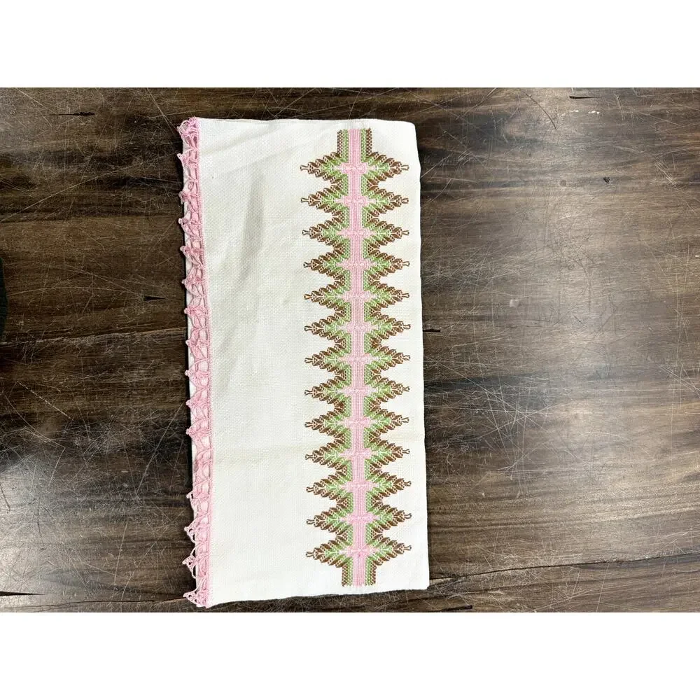 Vintage Embroidered Tea Towel, Very Pretty, 34