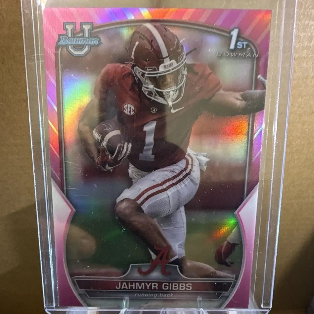 Topps 2022 Bowman Univ Chrome Jahmyr Gibbs #82 1st Bowman Pink RC