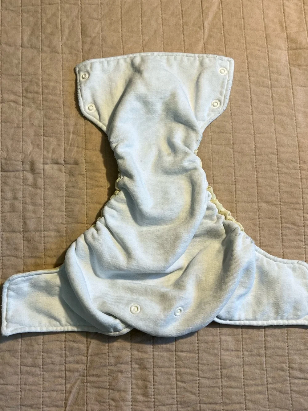 Bottom bumpers cover secure easy