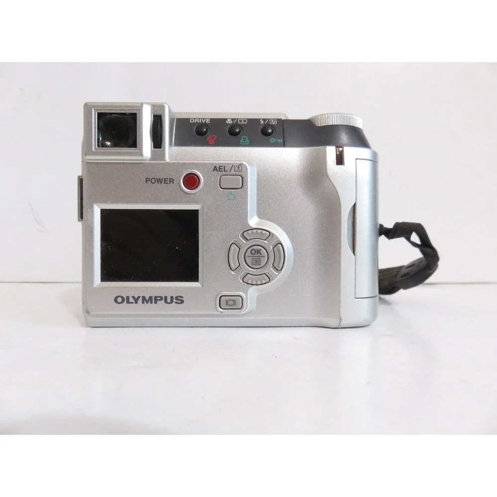 Olympus CAMEDIA C725 Ultra Zoom Digital‎ Camera Silver 3MP 8x Optical Zoom