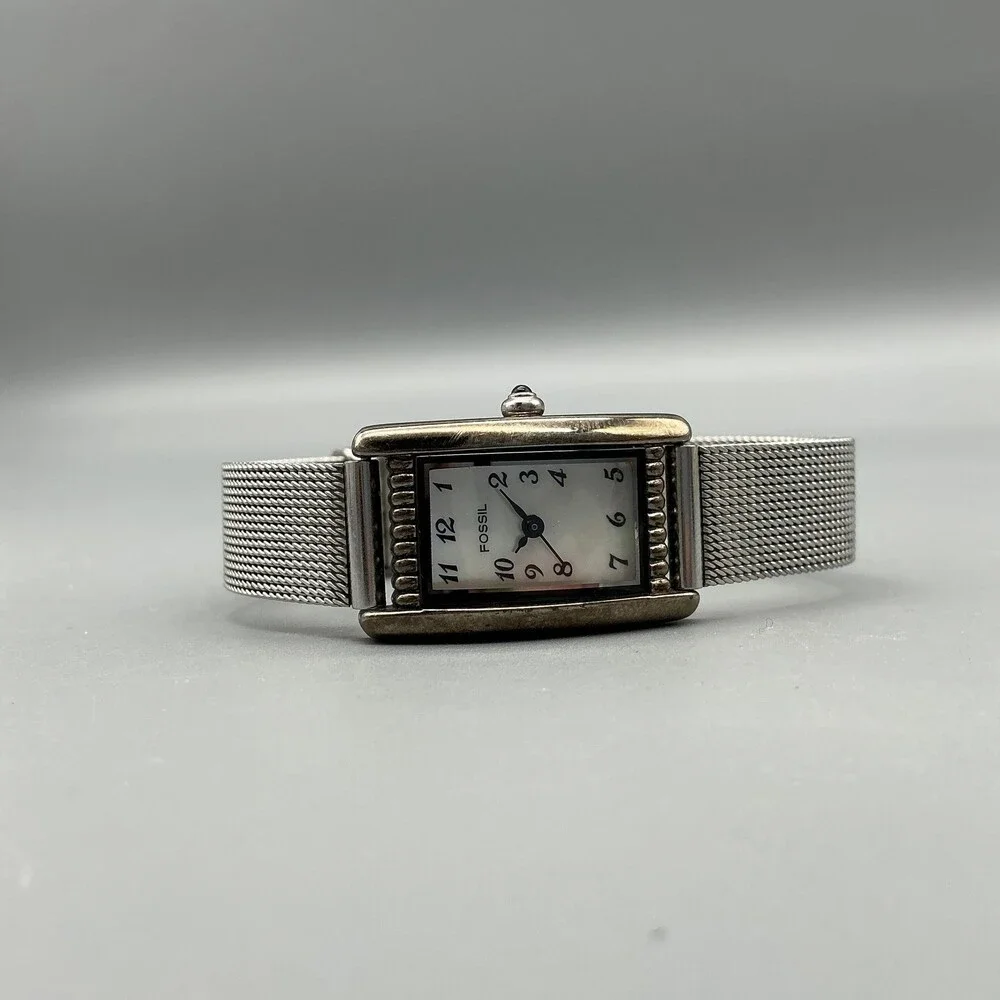 Fossil ES-8630 Womens Watch 17mm White Dial Silver Mesh Stainless New Battery