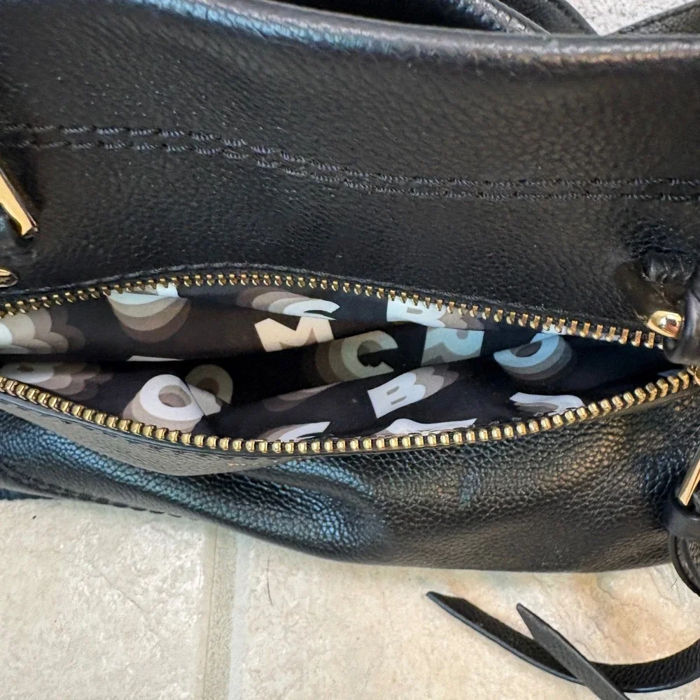 Marc Jacobs Satchel Bag Womens Medium Black Pebbled Cruiser Leather Convertible